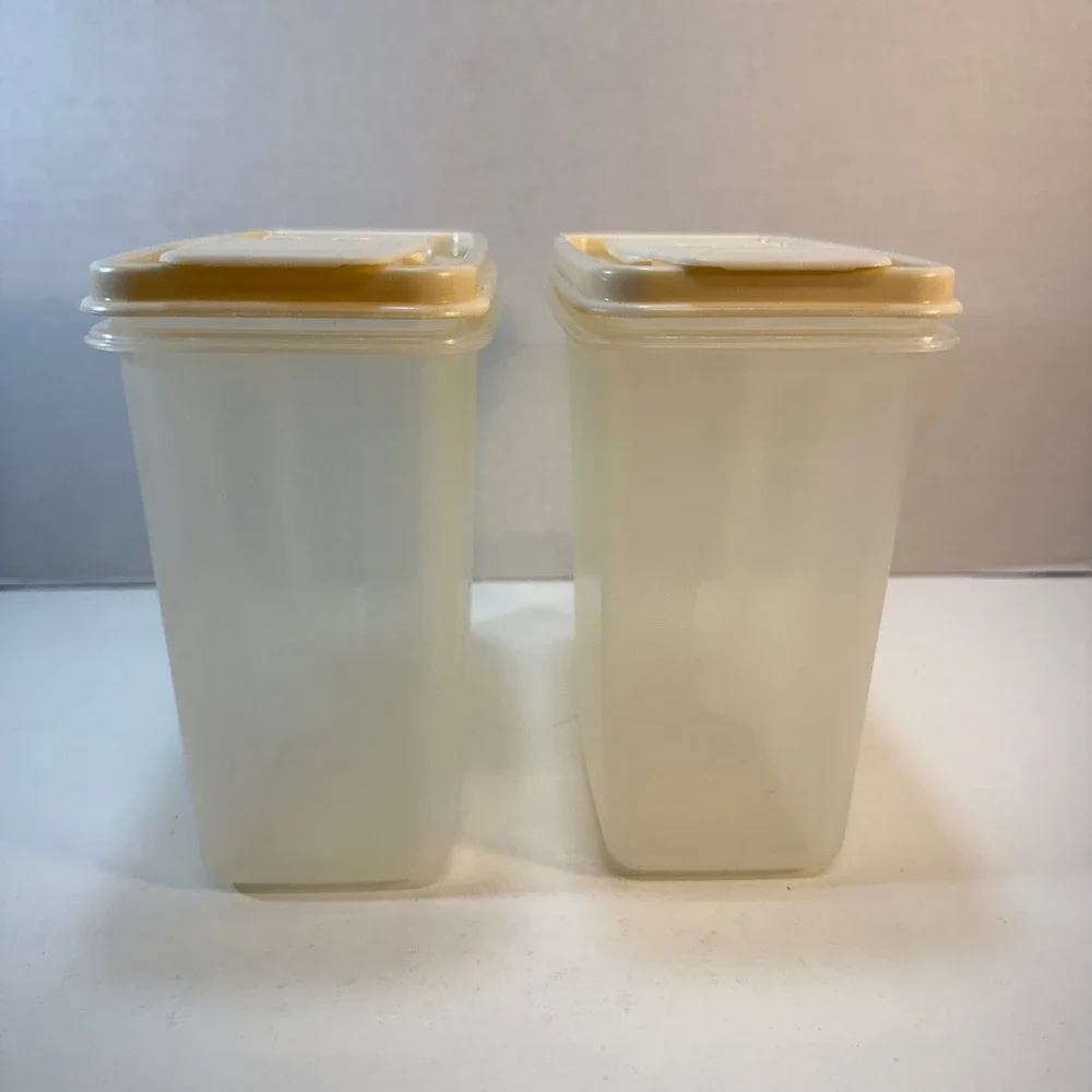 Rubbermaid Cereal Keeper Set Of 2 Almond Clear Vintage 4 Cup Flip Top Lid